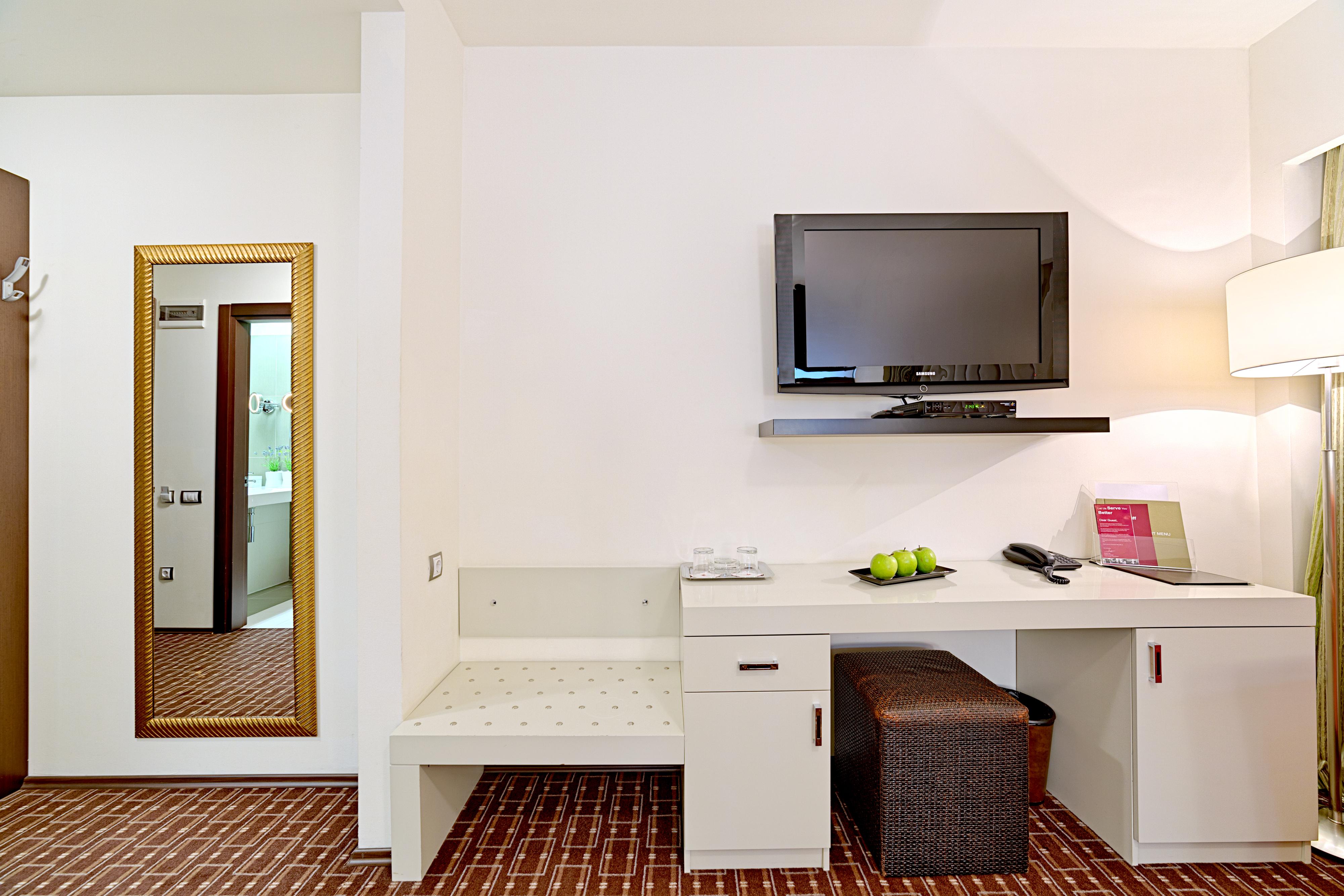 Hotel Cubix Braşov Eksteriør bilde