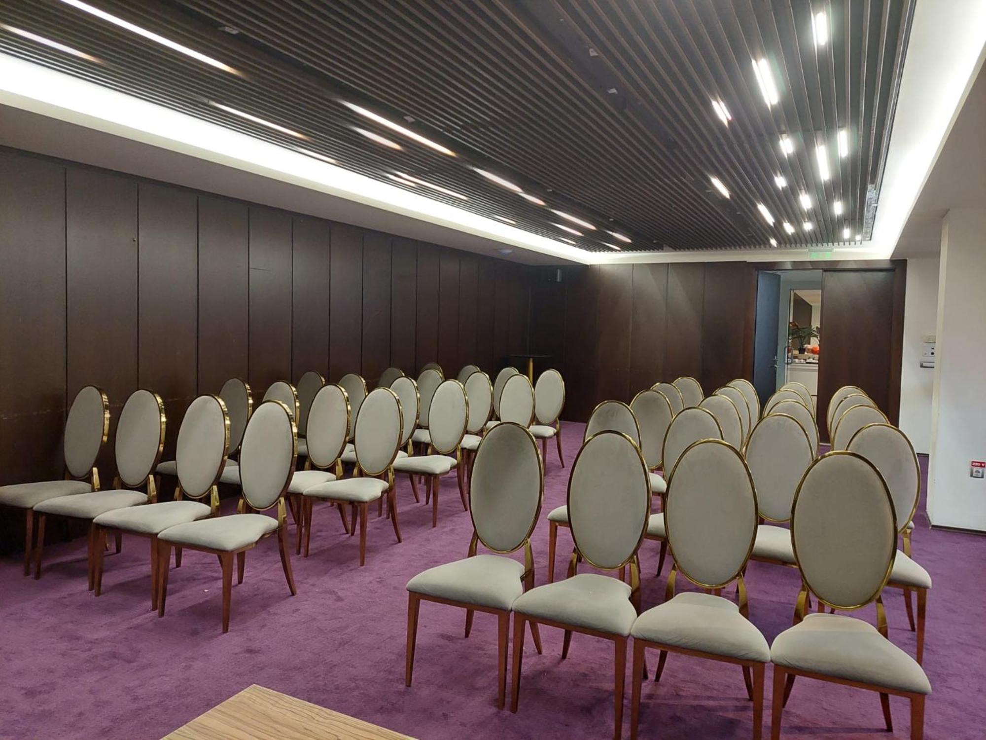 Hotel Cubix Braşov Eksteriør bilde