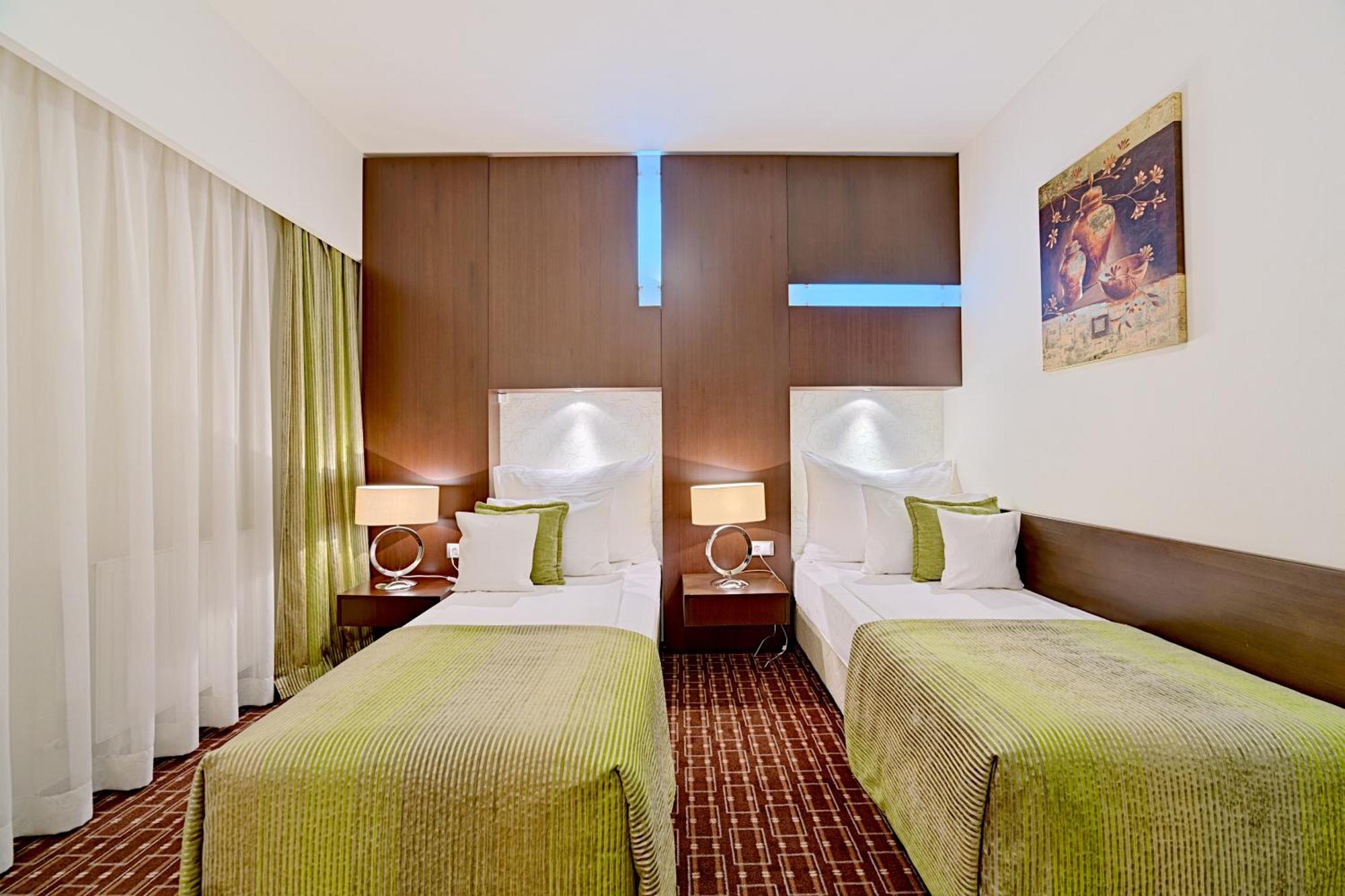 Hotel Cubix Braşov Eksteriør bilde