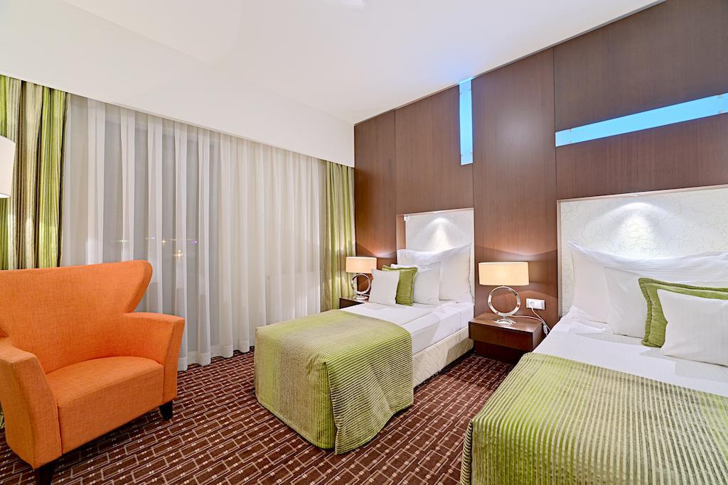 Hotel Cubix Braşov Rom bilde